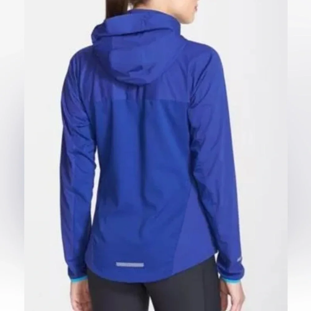 Nike Shiel lightning training Jacket
